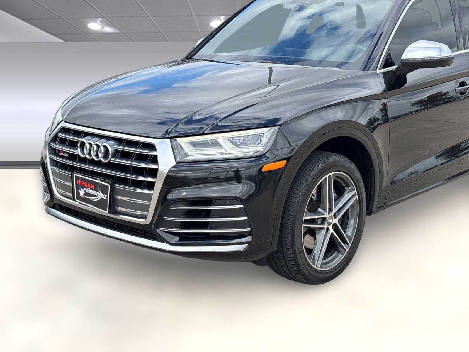 Used 2020 Audi SQ5 Premium Plus w/ Premium Plus Package image 19