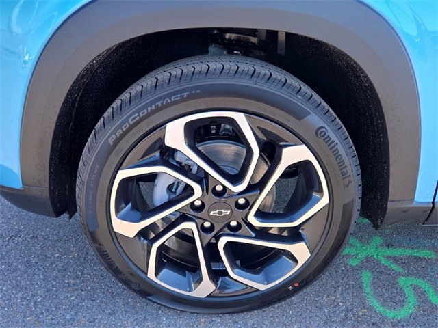 New 2026 Chevrolet Trax RS w/ Driver Confidence Package image 9