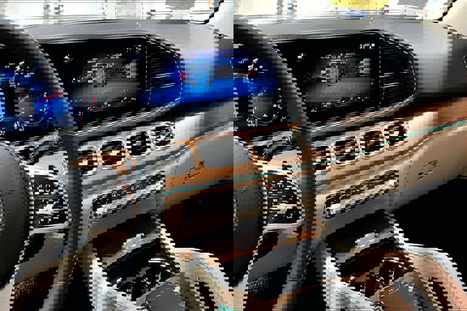 Used 2023 Mercedes-Benz GLE 350 4MATIC image 6