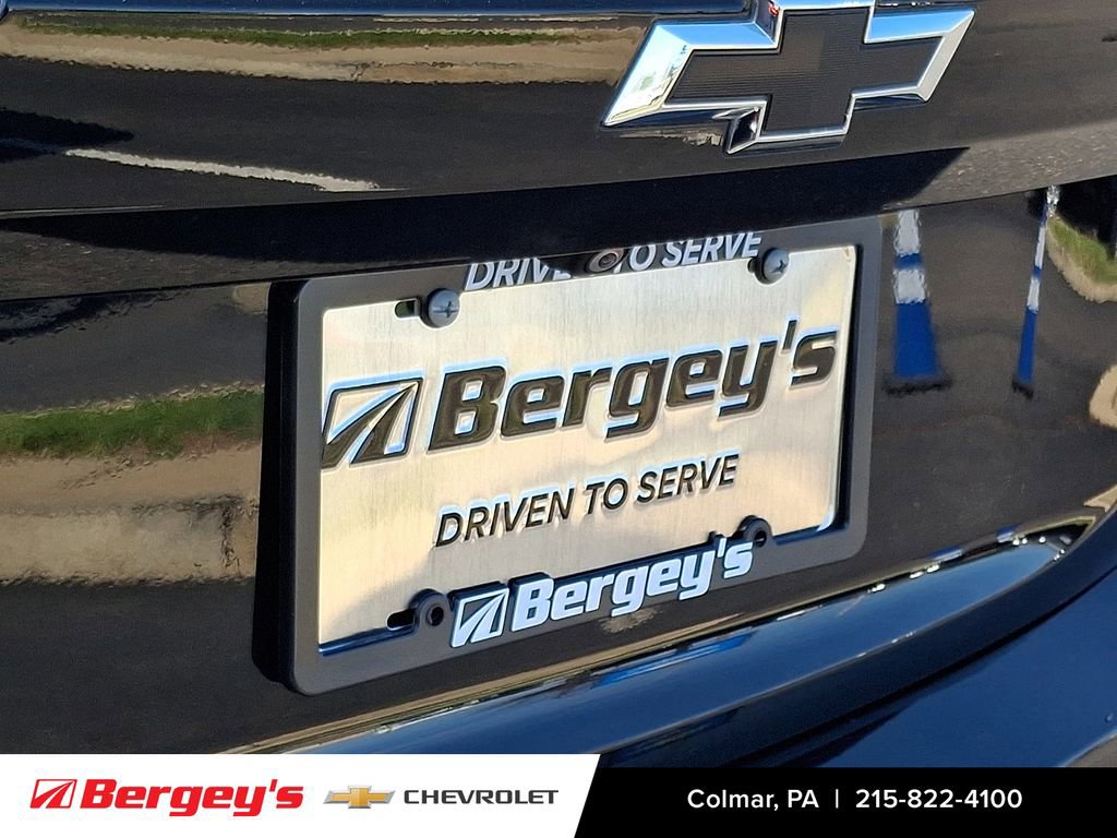 Used 2022 Chevrolet Bolt LT w/ Infotainment Package image 33