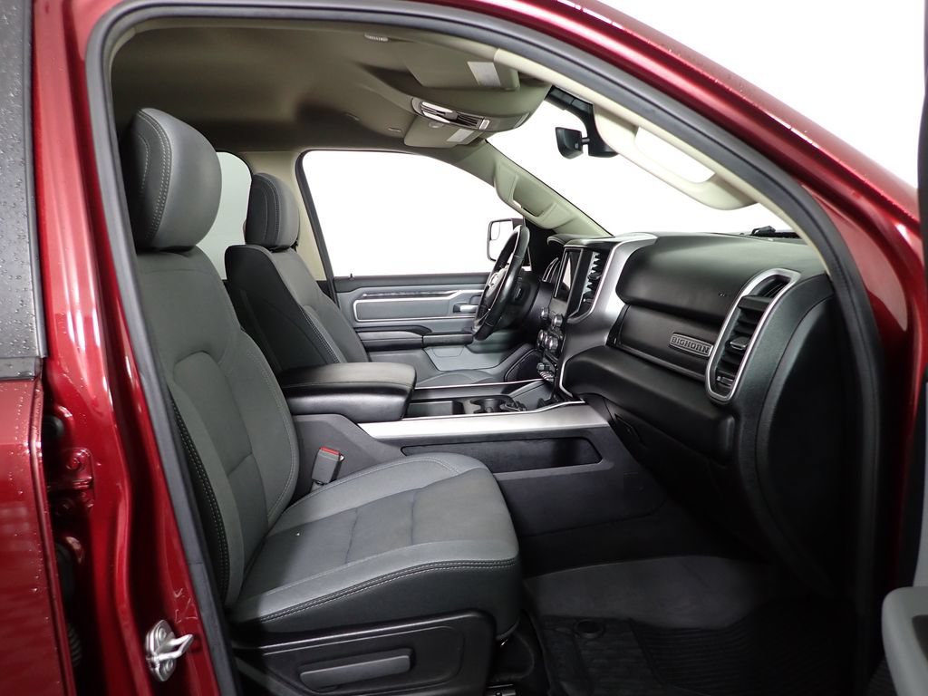 Used 2019 RAM 1500 Big Horn AWD/4WD image 36