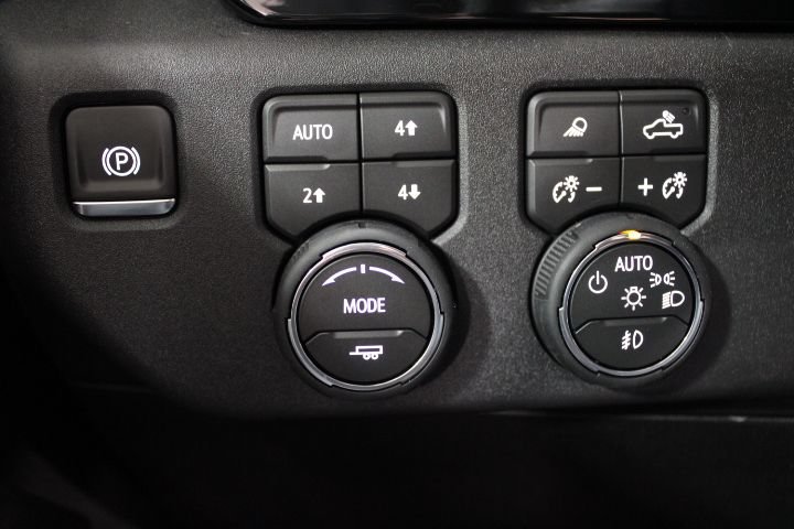 New 2026 Chevrolet Silverado 2500 LTZ w/ LTZ Plus Package AWD/4WD image 41