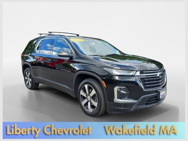 Used 2023 Chevrolet Traverse LT w/ LT Premium Package AWD/4WD image 1