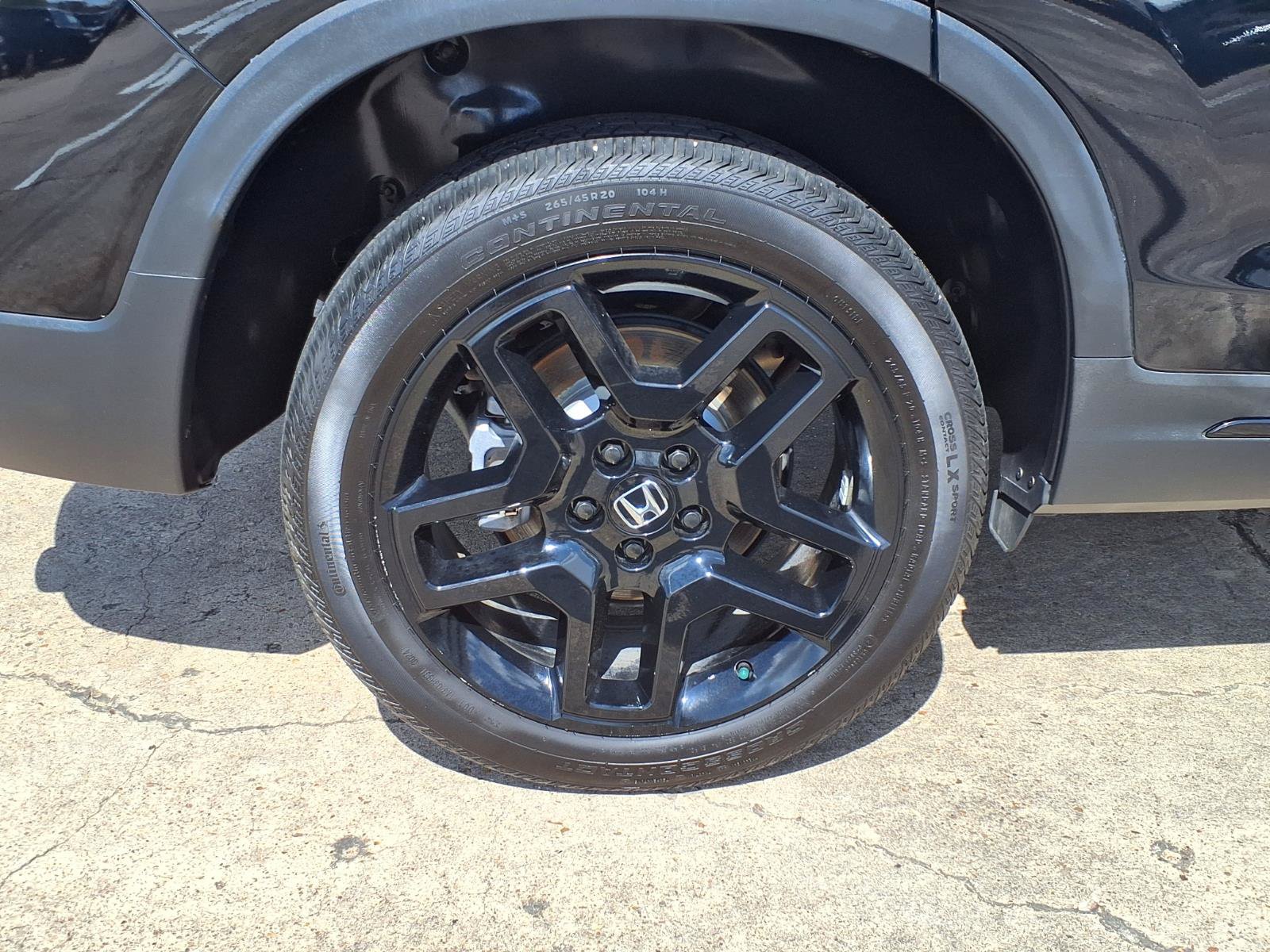 Used 2025 Honda Passport Black Edition image 30