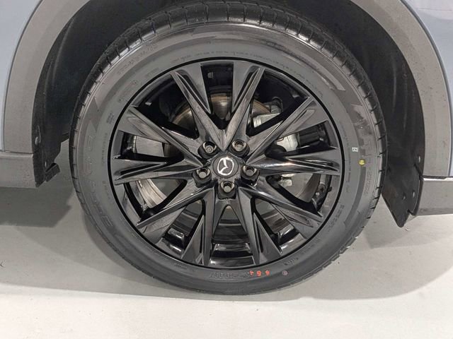Used 2023 MAZDA CX-5 Carbon Edition image 29