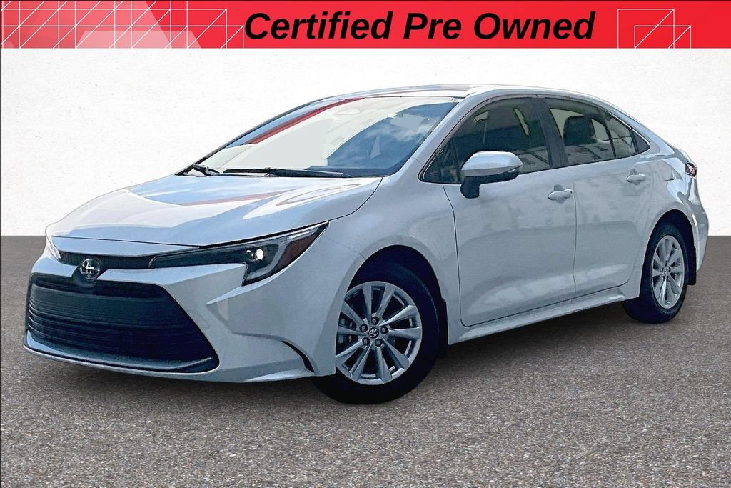 Certified 2025 Toyota Corolla XLE FWD image 6