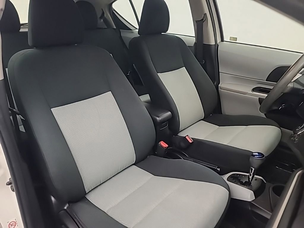 Used 2014 Toyota Prius C Two image 16