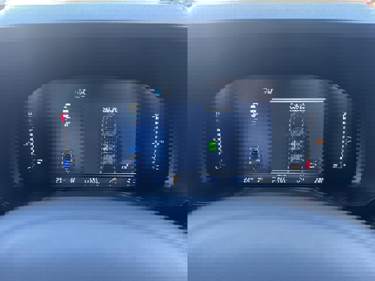 New 2025 Ford Maverick XLT w/ XLT Luxury Package image 12