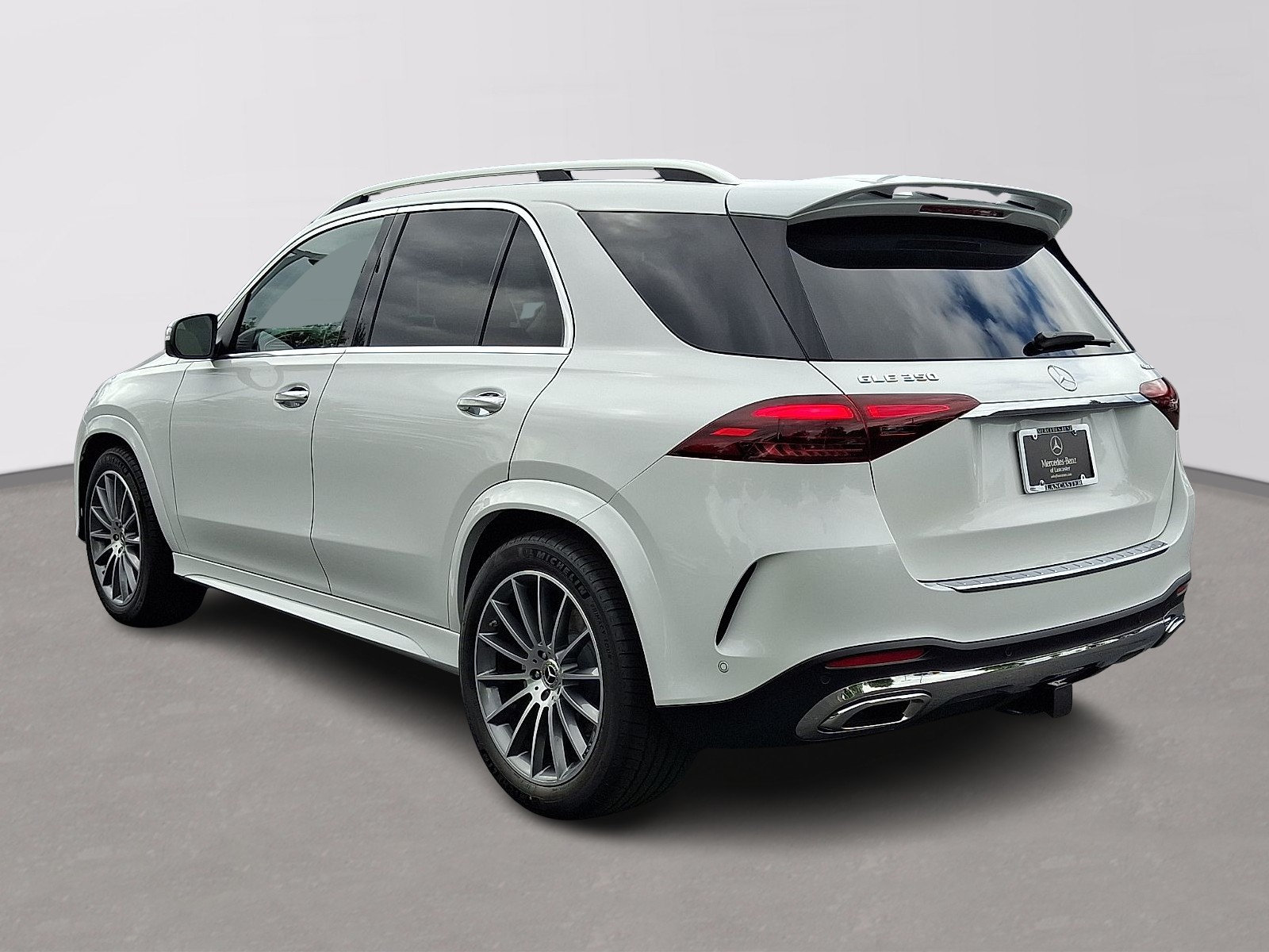 Certified 2026 Mercedes-Benz GLE 350 4MATIC image 6
