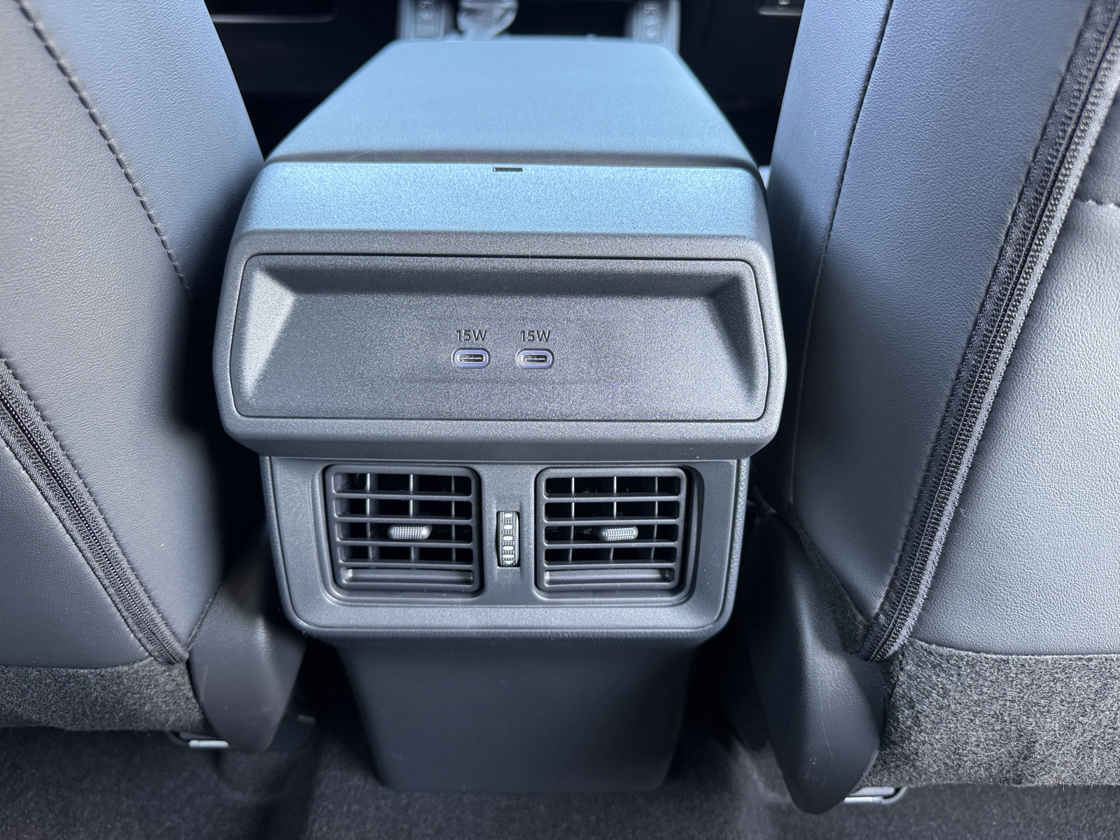 New 2026 Toyota RAV4 XSE AWD/4WD image 7