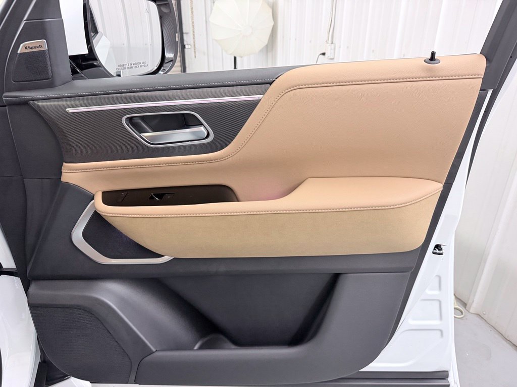 New 2027 INFINITI QX80 Luxe w/ Cargo Package RWD image 47