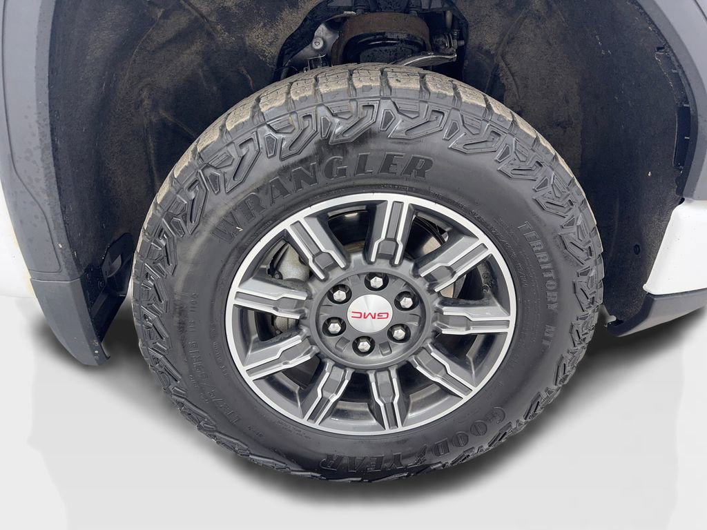 Used 2025 GMC Sierra 1500 AT4 image 84