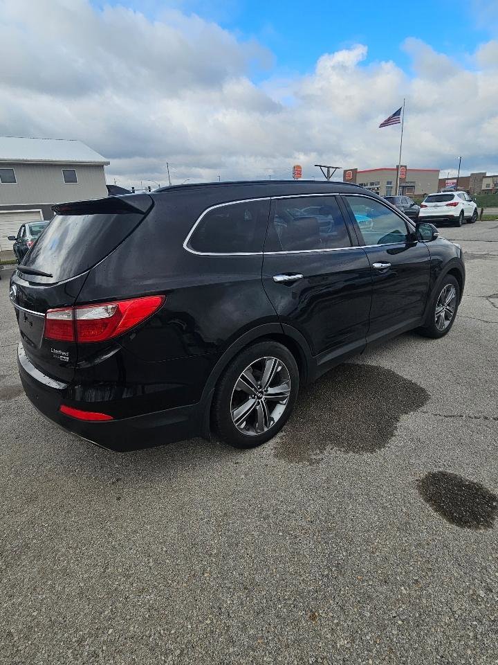 Used 2016 Hyundai Santa Fe Limited w/ Option Group 04 image 4