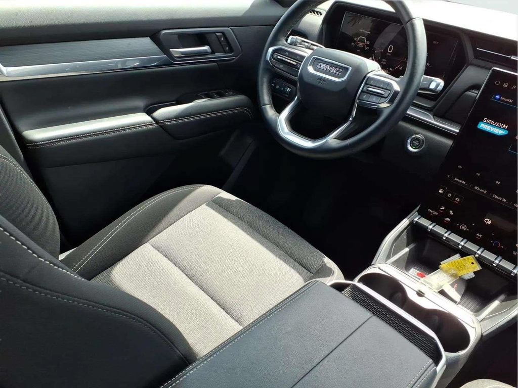 Used 2026 GMC Terrain Elevation FWD image 9