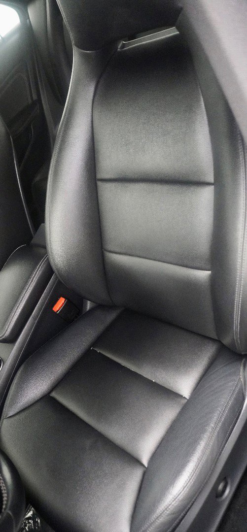 Used 2015 Mercedes-Benz CLA 250 image 4