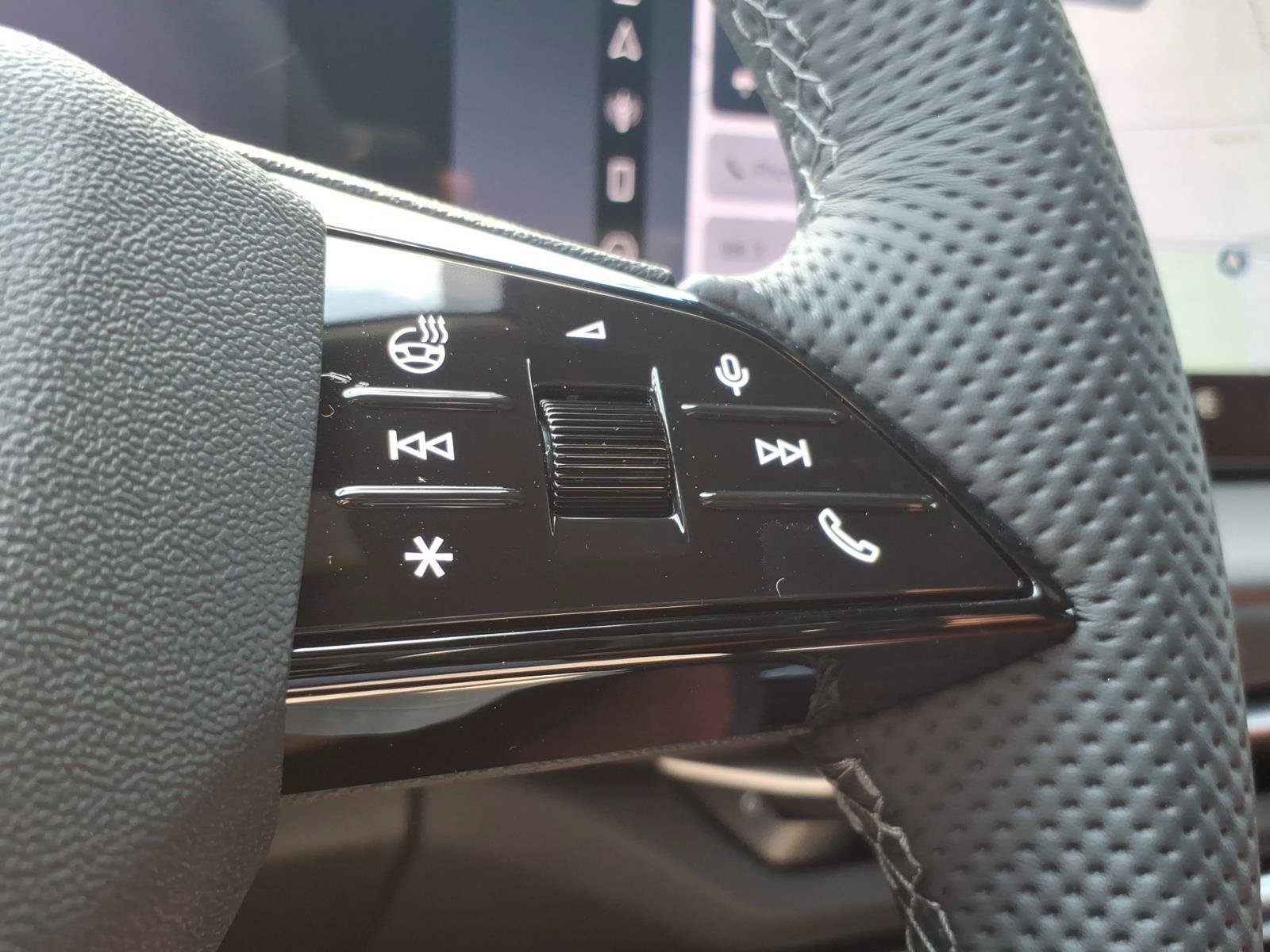 New 2026 Audi SQ5 Prestige AWD/4WD image 16
