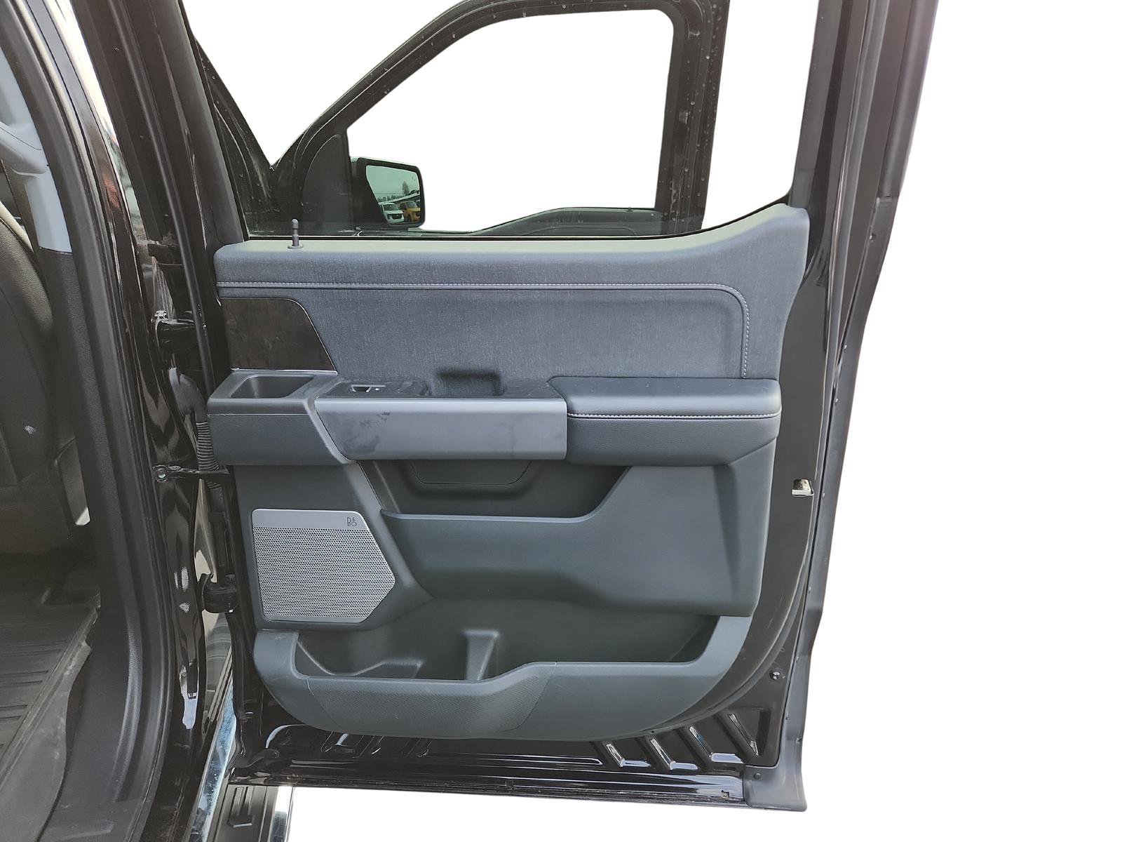 Used 2021 Ford F150 Lariat image 28