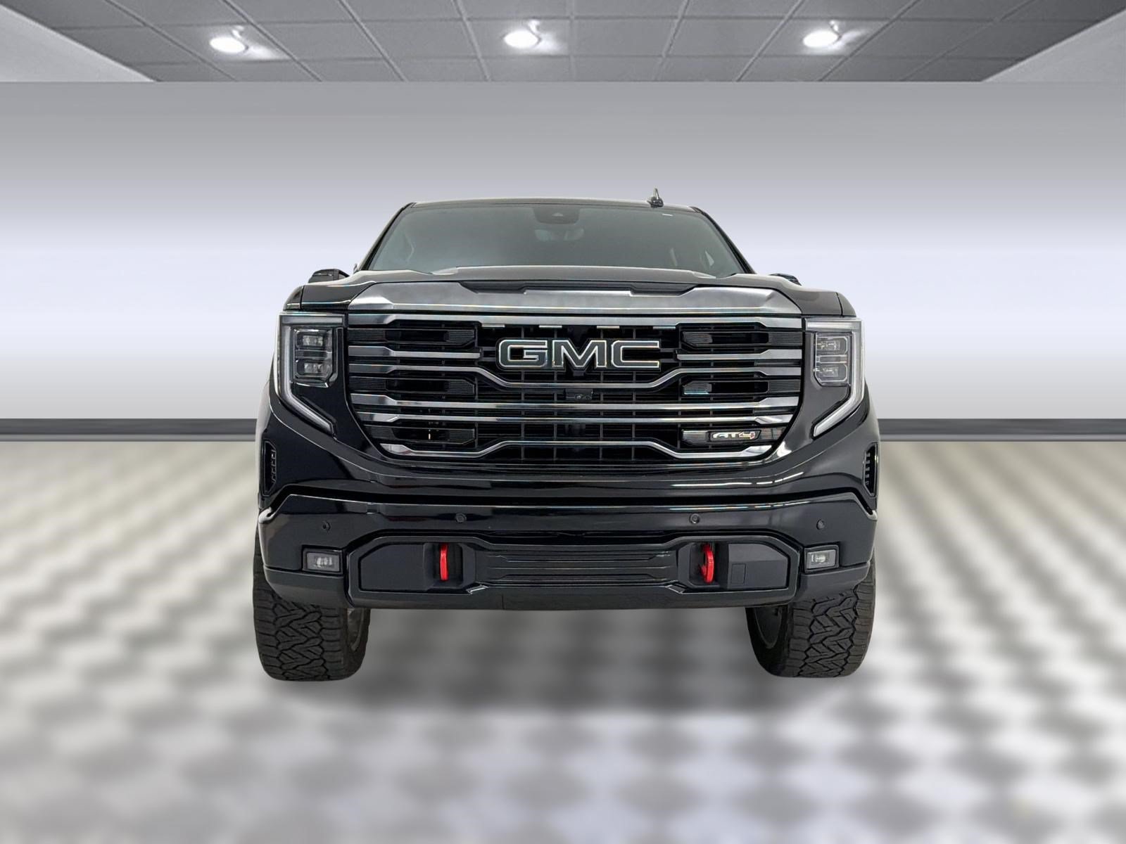 Used 2024 GMC Sierra 1500 AT4 w/ Technology Package AWD/4WD image 6