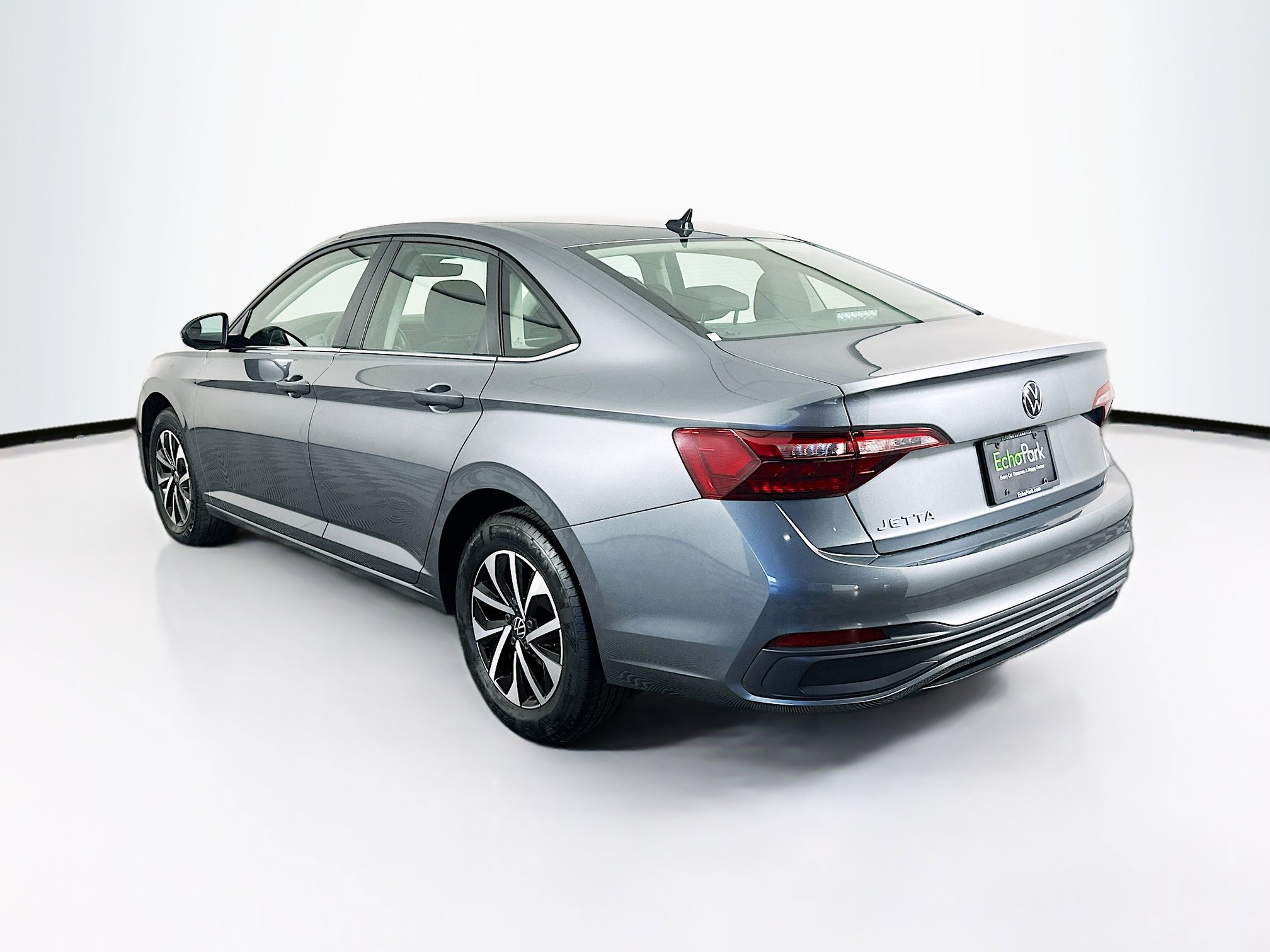 Used 2023 Volkswagen Jetta S w/ IQ.Drive Package FWD image 5