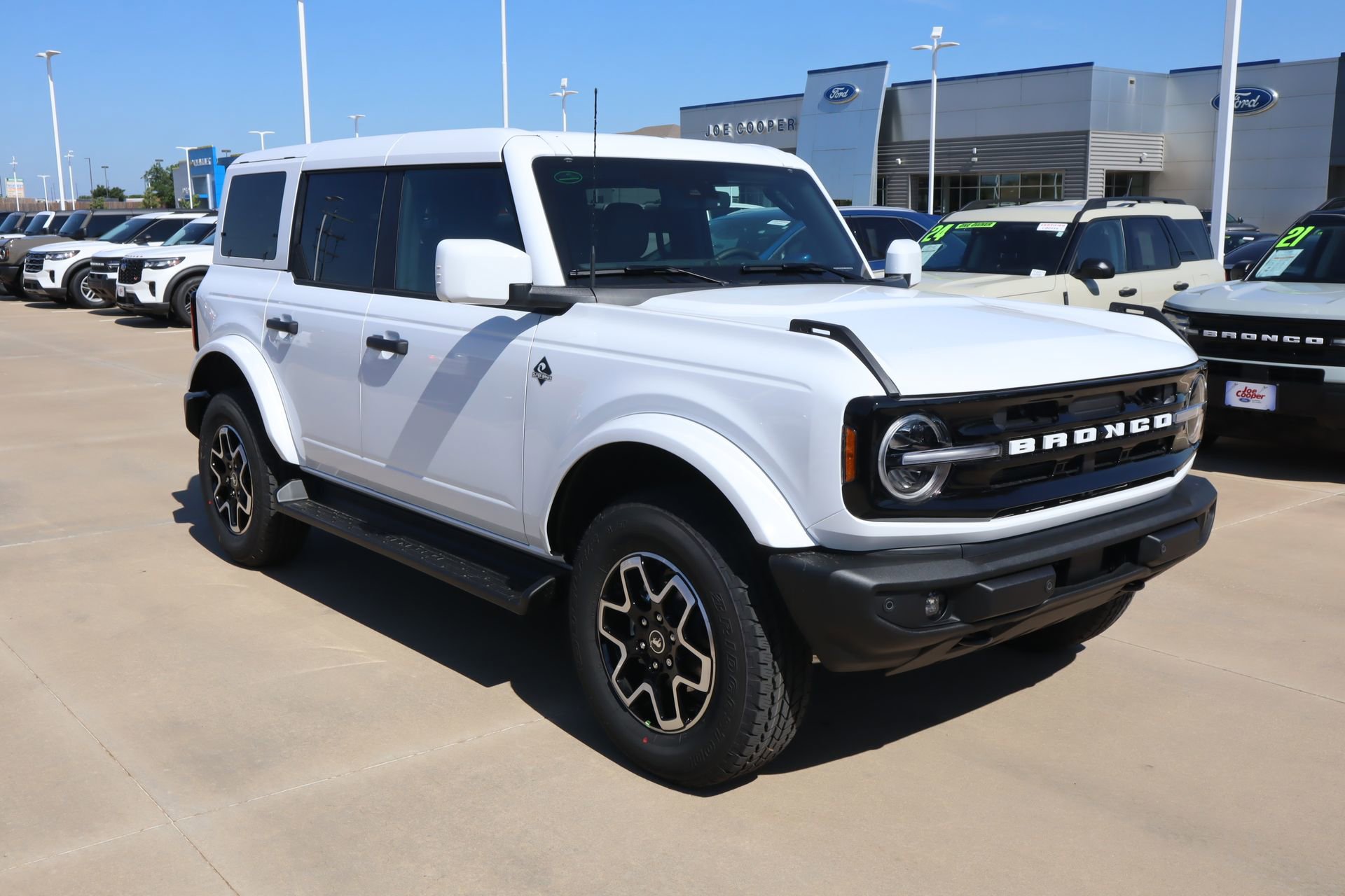 New 2026 Ford Bronco Outer Banks AWD/4WD 360° Tour