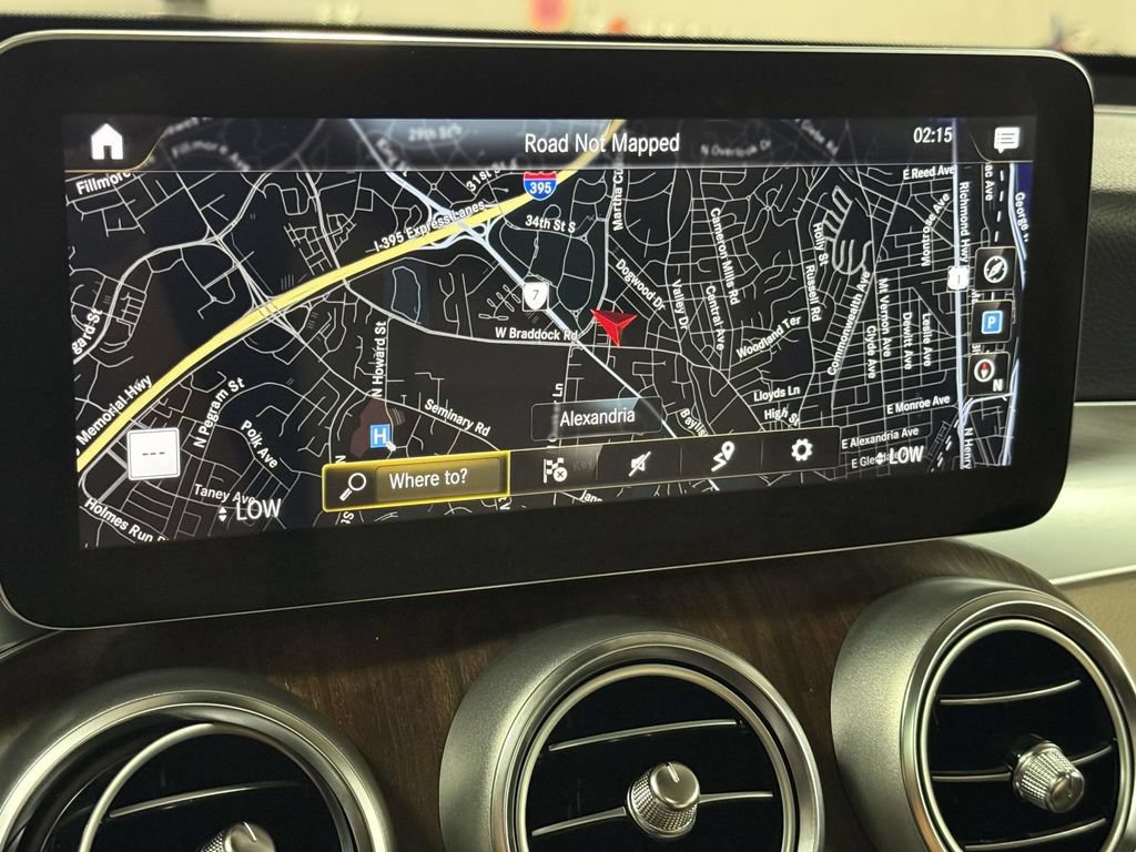 Used 2022 Mercedes-Benz GLC 300 4MATIC w/ Multimedia Package Lite image 6