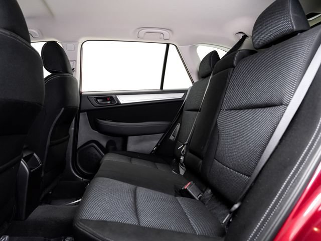 Used 2019 Subaru Outback 2.5i AWD/4WD image 26