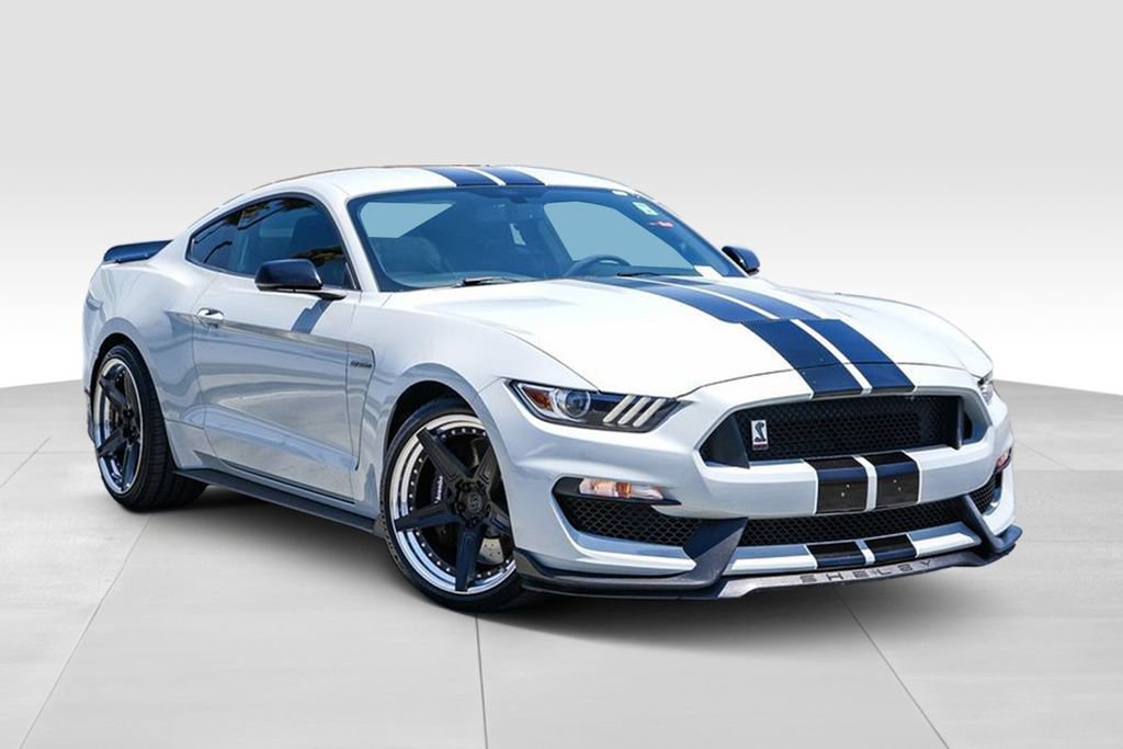 Used 2017 Ford Mustang Shelby GT350 w/ Electronics Package RWD image 2