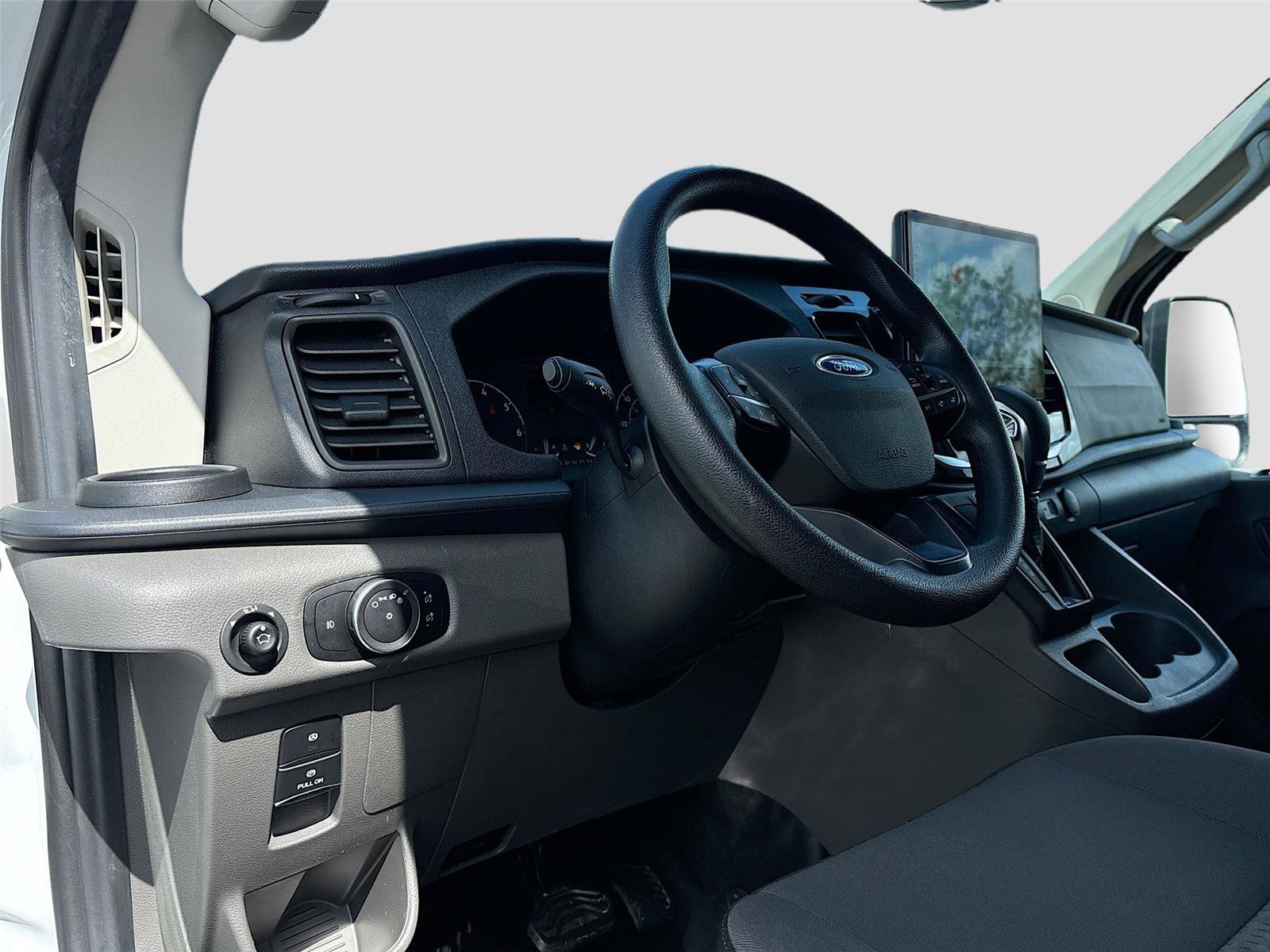 Used 2024 Ford Transit 350 XLT image 20