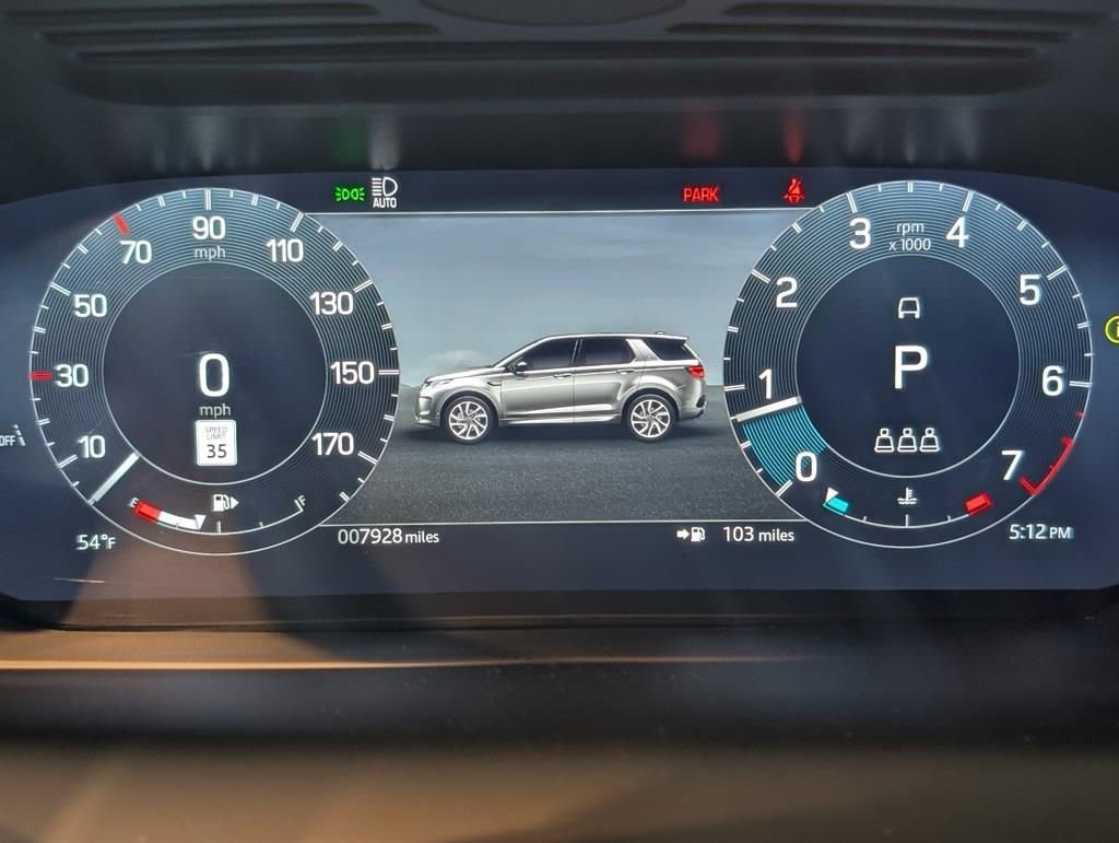 Used 2025 Land Rover Discovery Sport S image 18