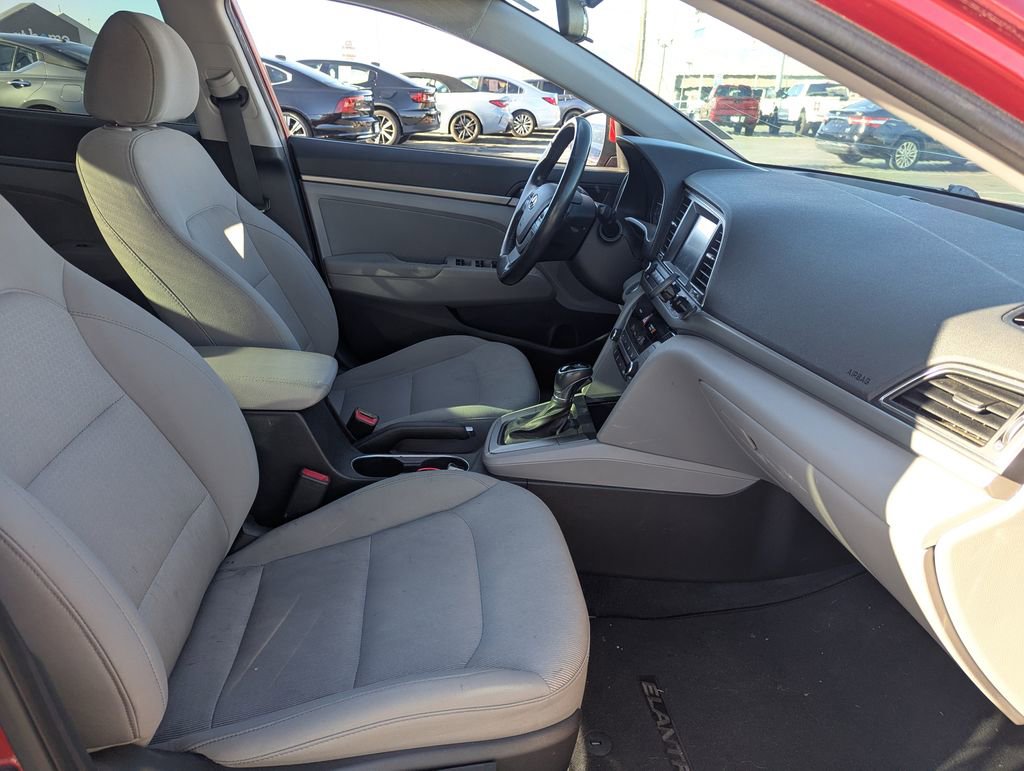 Used 2017 Hyundai Elantra SE w/ SE A/T Tech Package 03 image 33