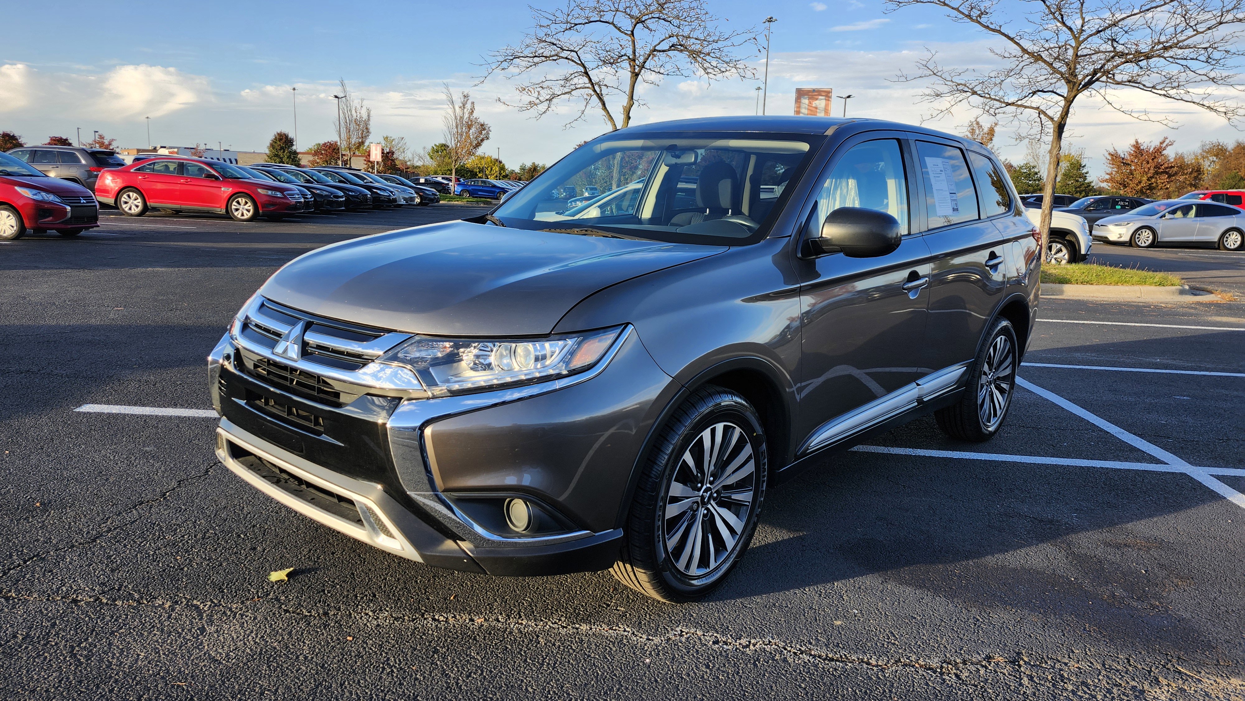 Used 2019 Mitsubishi Outlander ES image 5