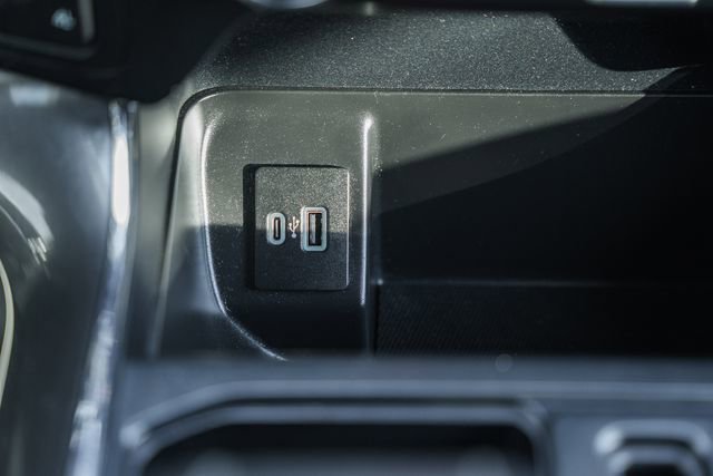 Used 2023 Ford F150 XLT w/ Equipment Group 302A High image 39