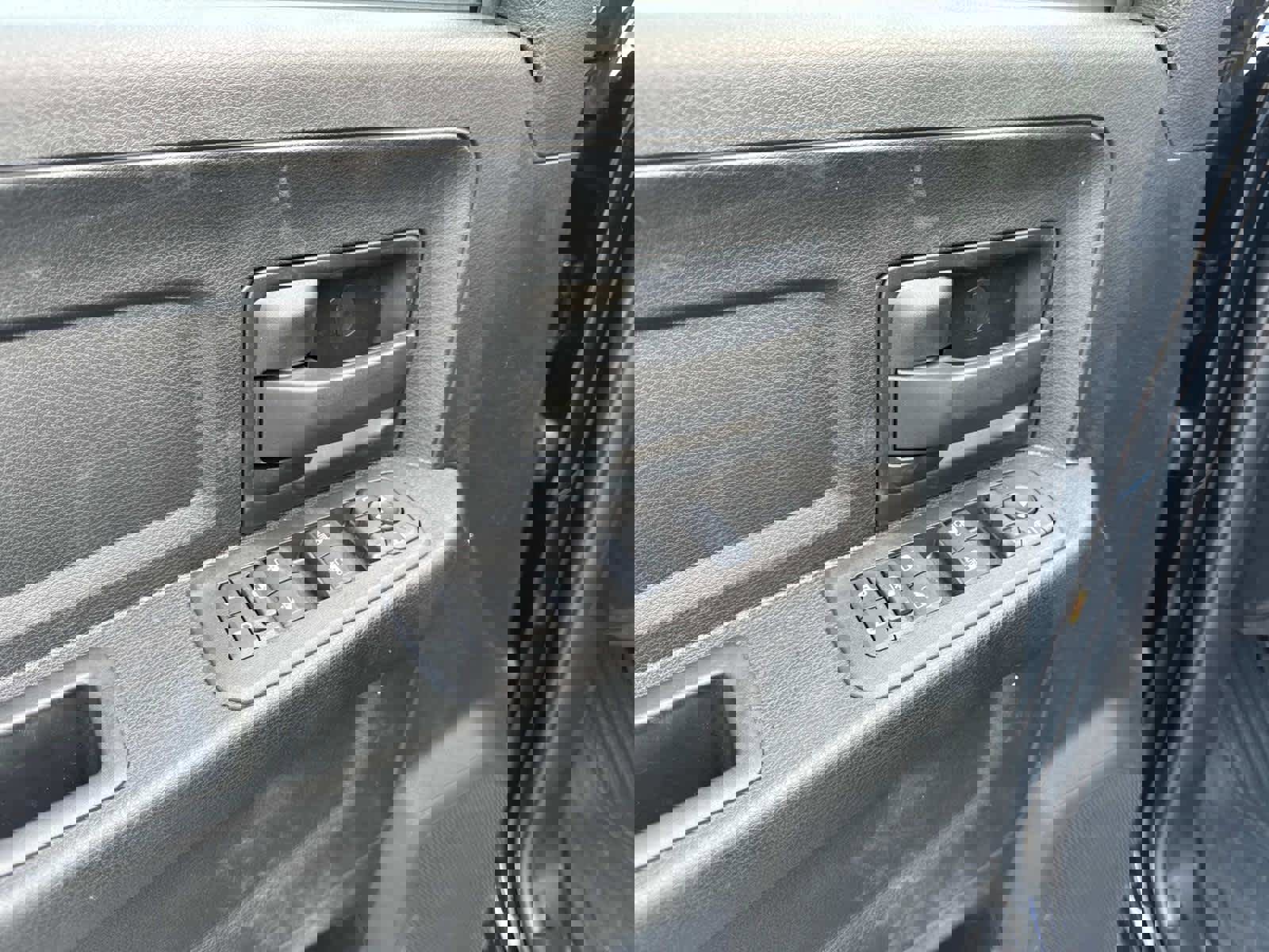 New 2025 RAM 2500 Tradesman image 34