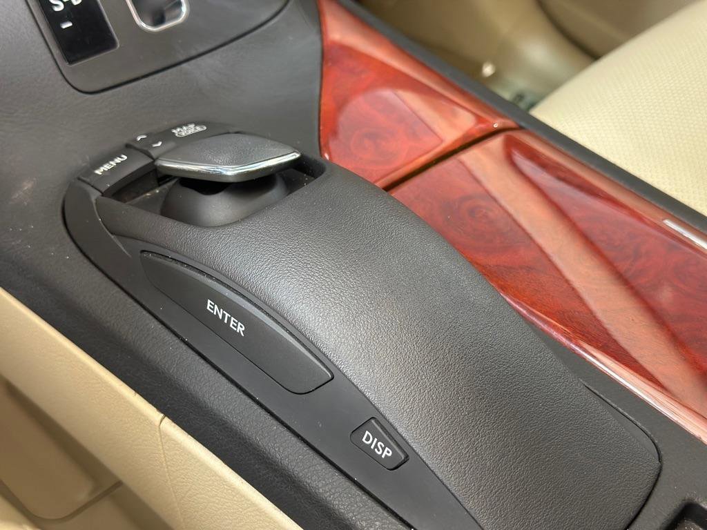 Used 2012 Lexus RX 450h AWD w/ Premium Pkg image 23