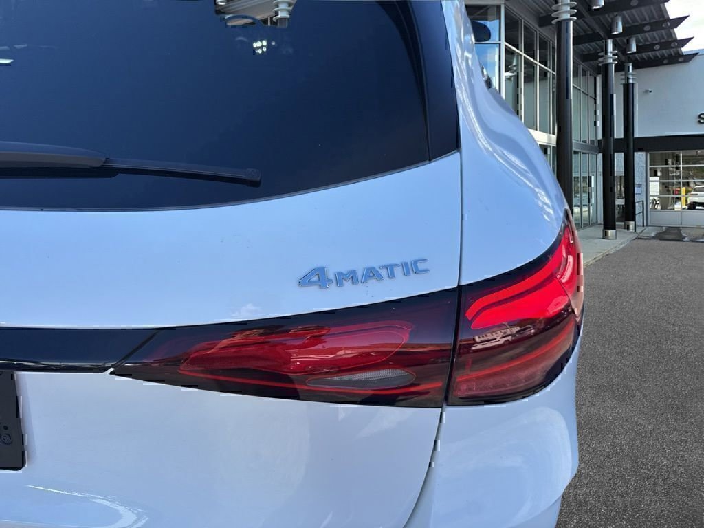 Certified 2026 Mercedes-Benz GLC 300 4MATIC image 8