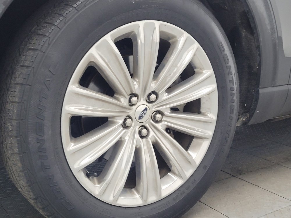 Used 2020 Ford Explorer Limited RWD image 31