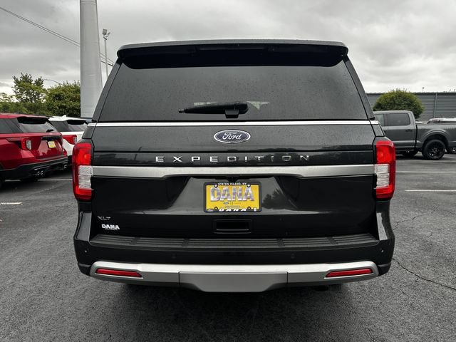 Certified 2023 Ford Expedition XLT AWD/4WD image 6