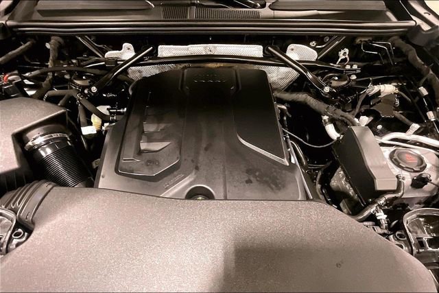 Used 2025 Audi Q5 Prestige image 10