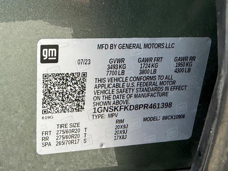 Used 2023 Chevrolet Suburban Premier AWD/4WD image 28