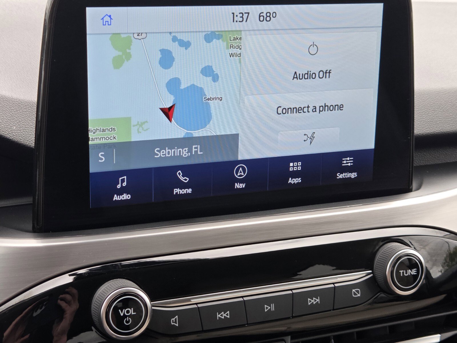 Used 2021 Ford Escape Titanium image 15