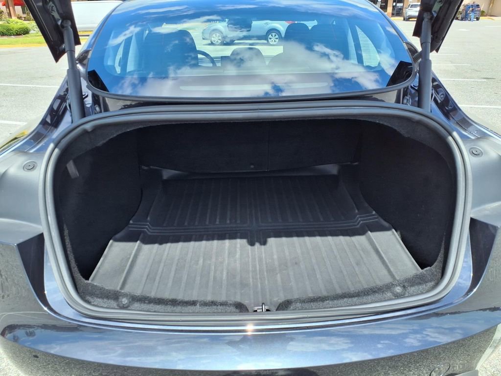 Used 2025 Tesla Model 3 RWD image 19