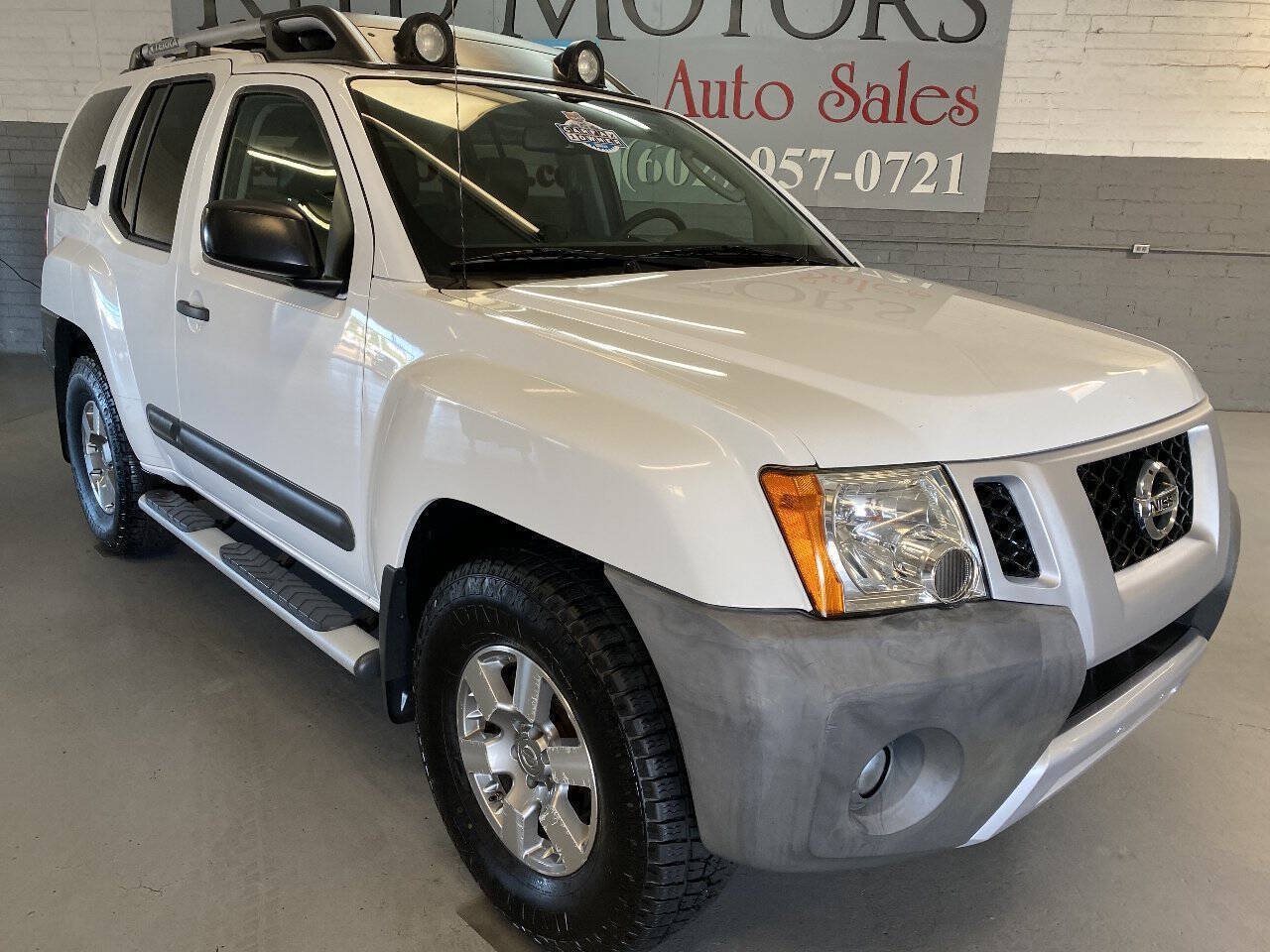 Used 2012 Nissan Xterra PRO-4X w/ Pro-4x Leather Pkg AWD/4WD image 8