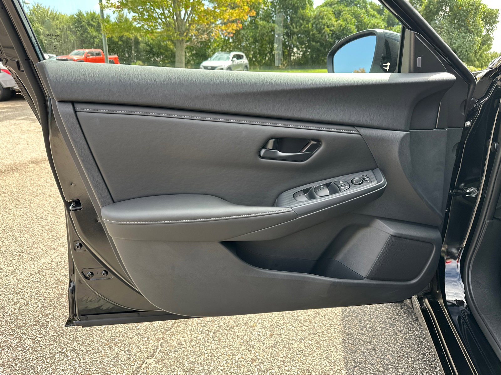 New 2025 Nissan Sentra S image 10