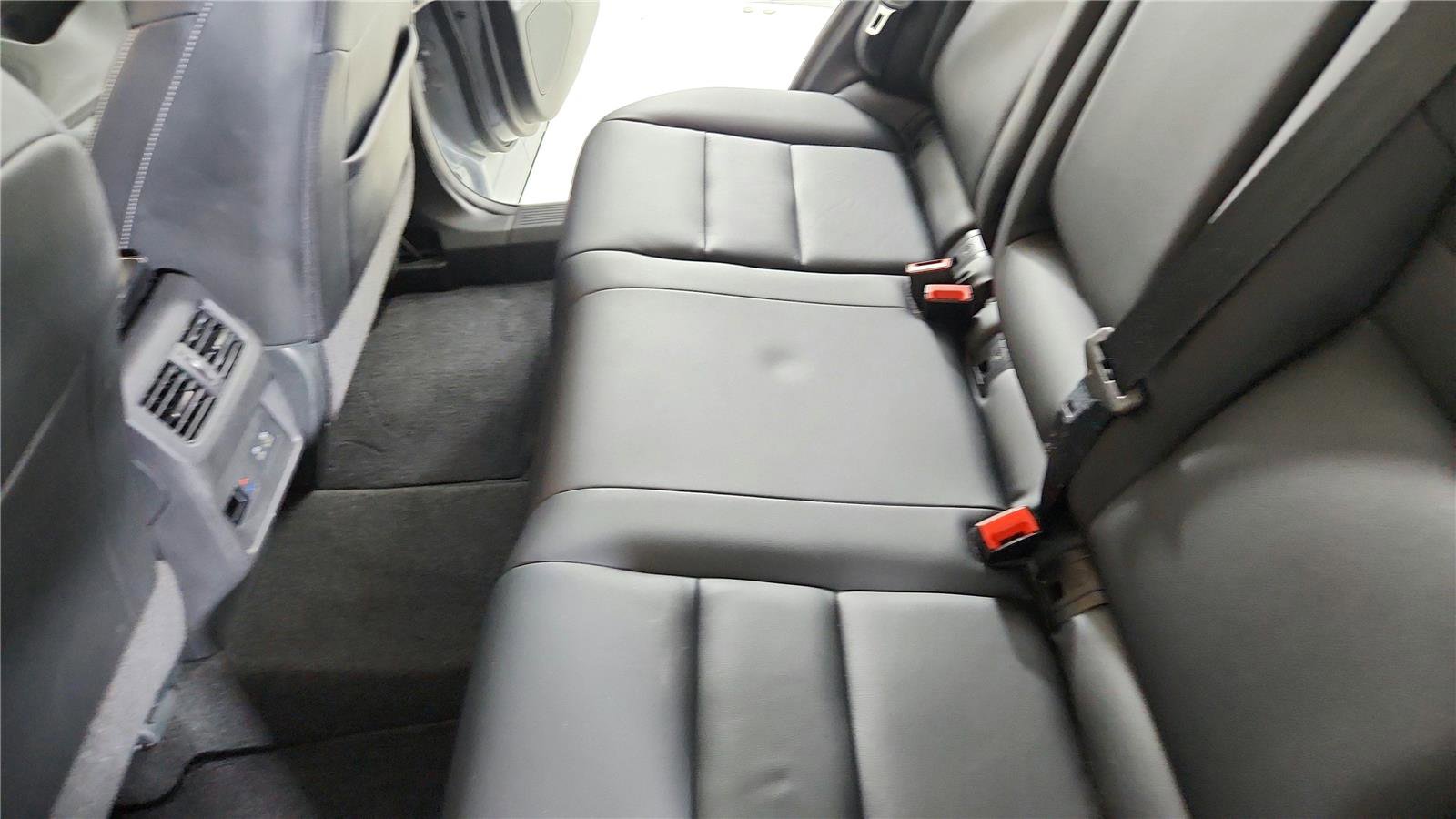 Used 2023 Nissan Rogue SL w/ SL Premium Package image 17