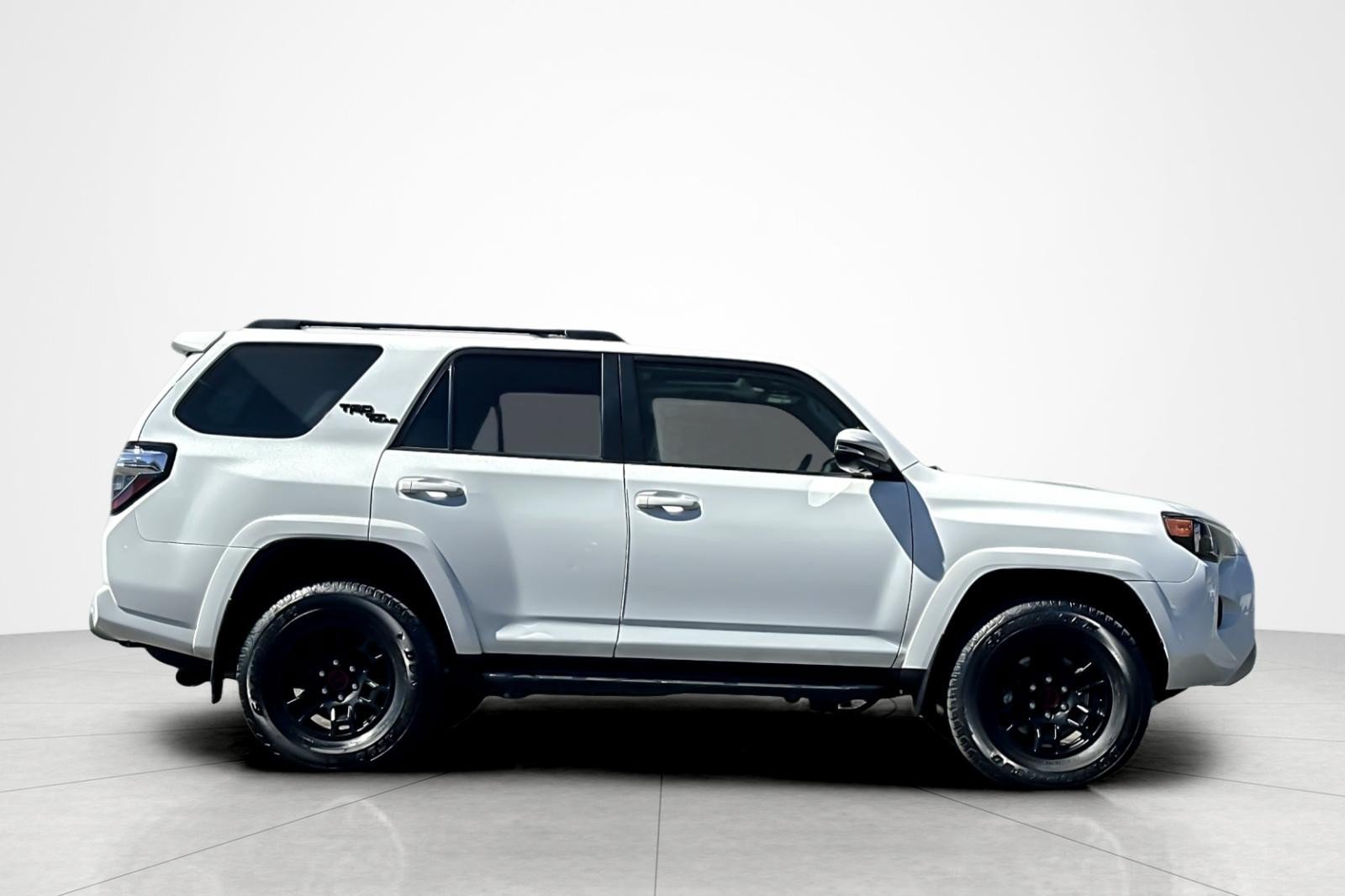 Certified 2023 Toyota 4Runner TRD Off-Road Premium w/ Off Road Premium Plus Package AWD/4WD image 6
