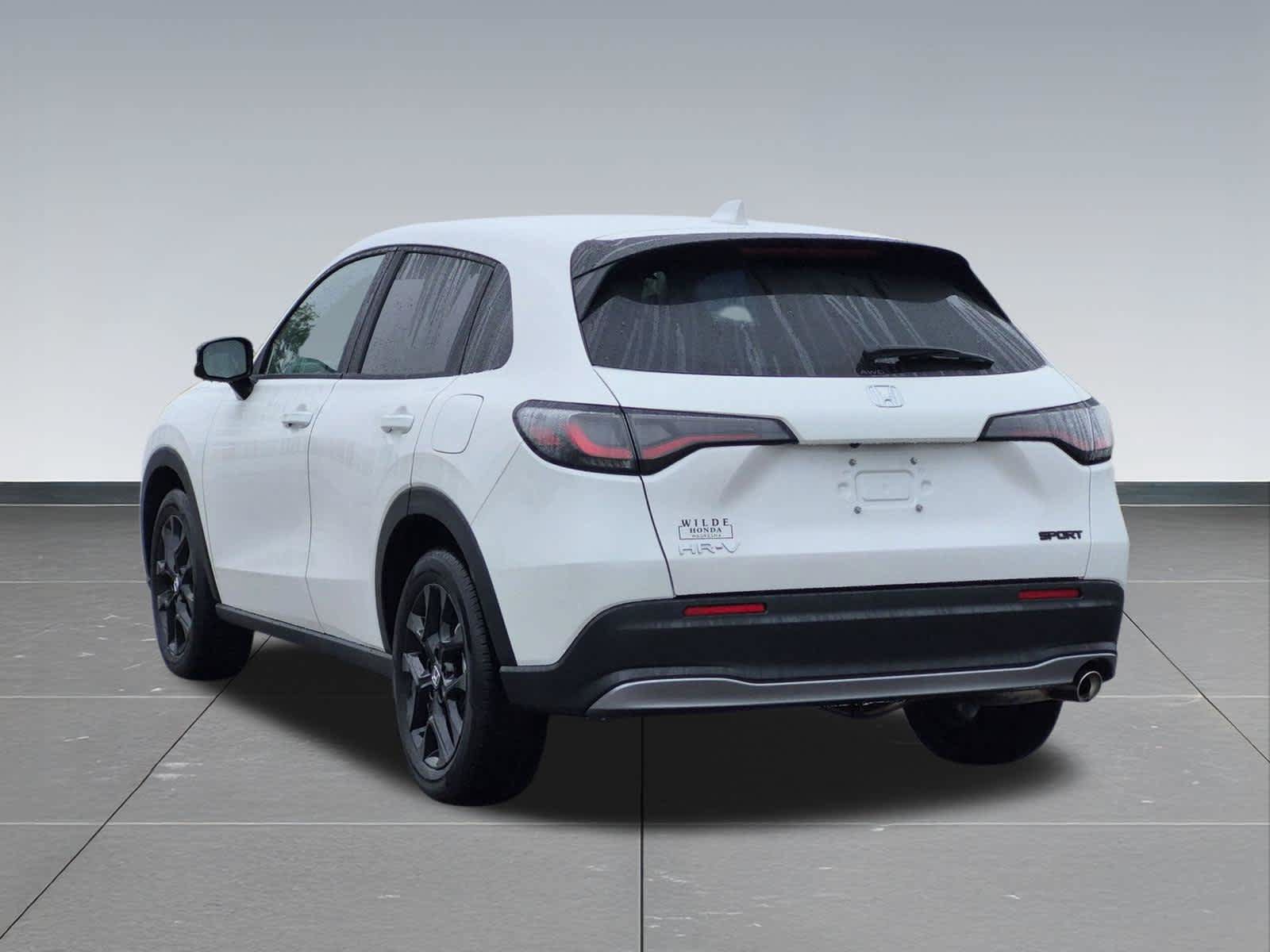 Certified 2025 Honda HR-V Sport image 4
