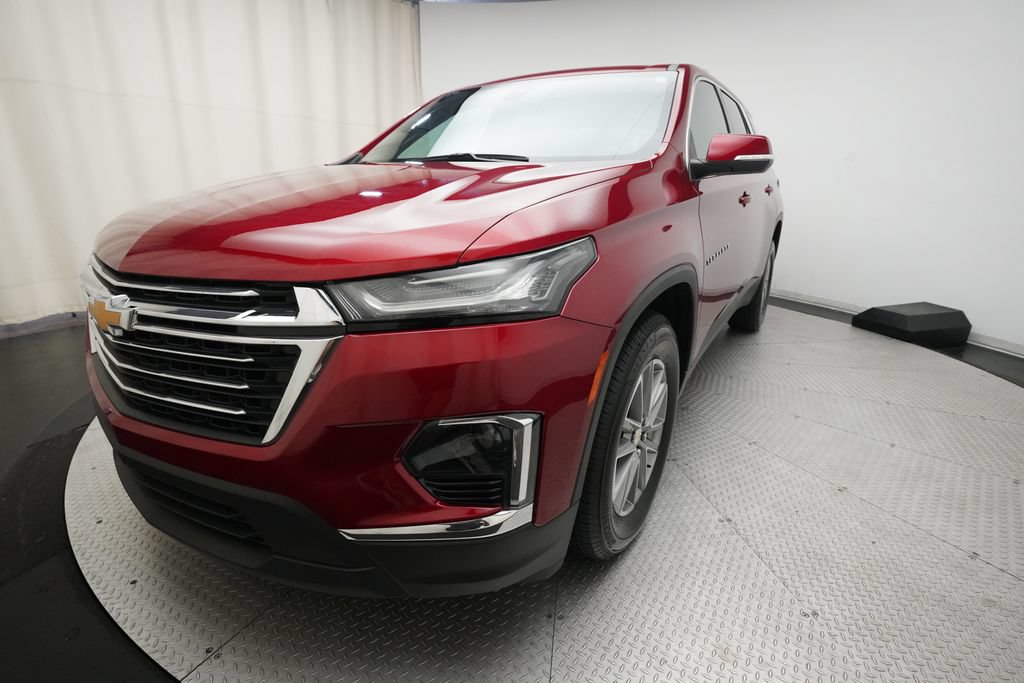 Used 2023 Chevrolet Traverse LT AWD/4WD image 12