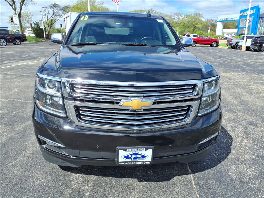 Used 2019 Chevrolet Suburban Premier AWD/4WD image 2