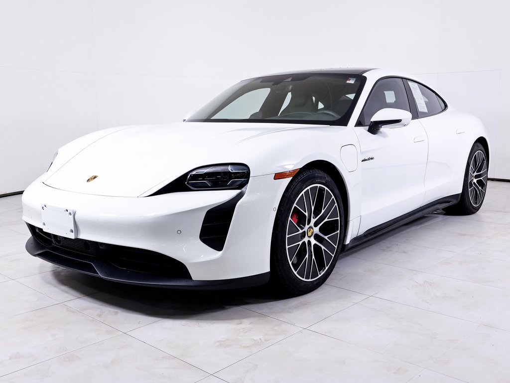 Certified 2024 Porsche Taycan GTS image 1