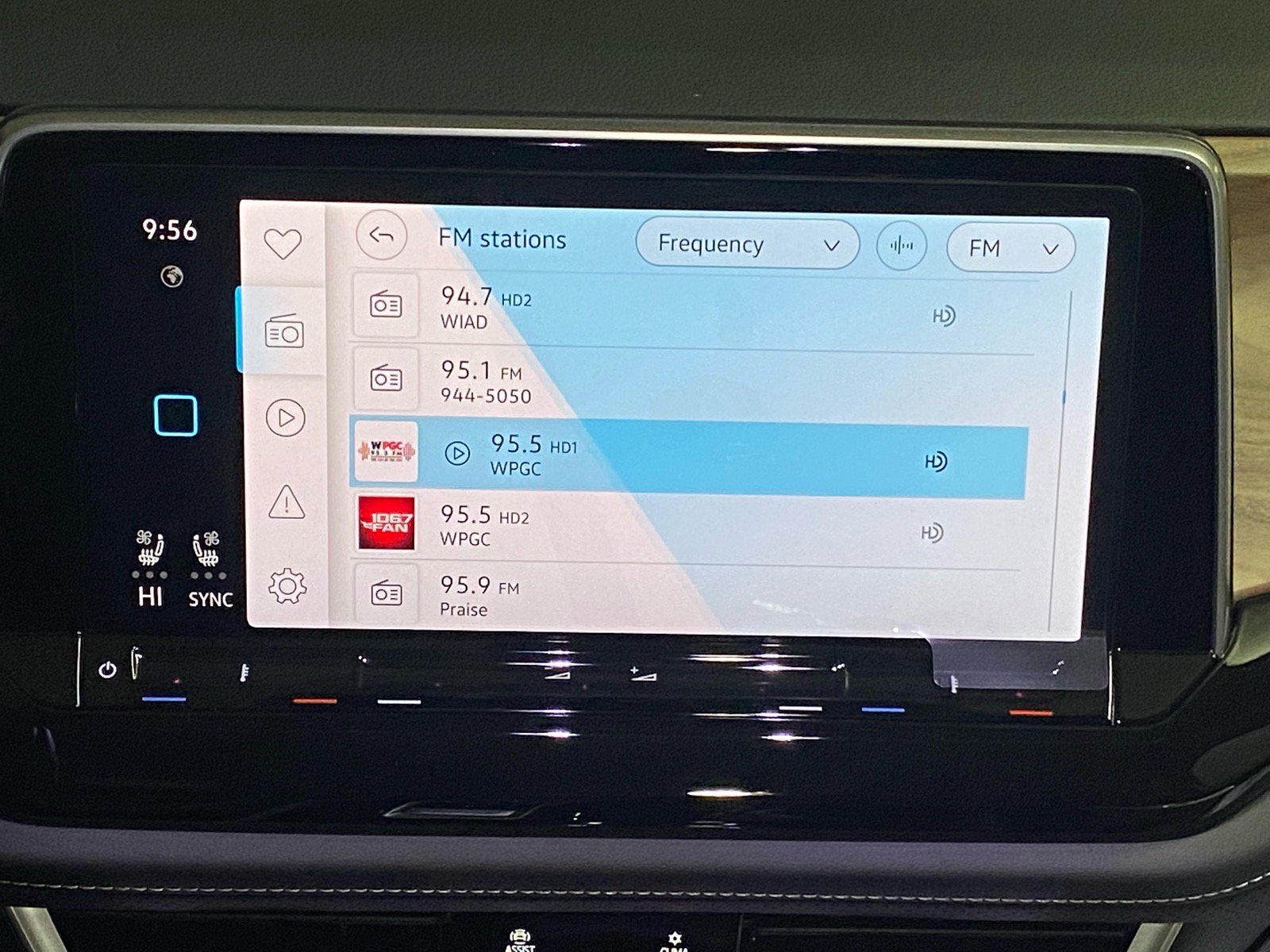 New 2026 Volkswagen Atlas SE FWD image 6